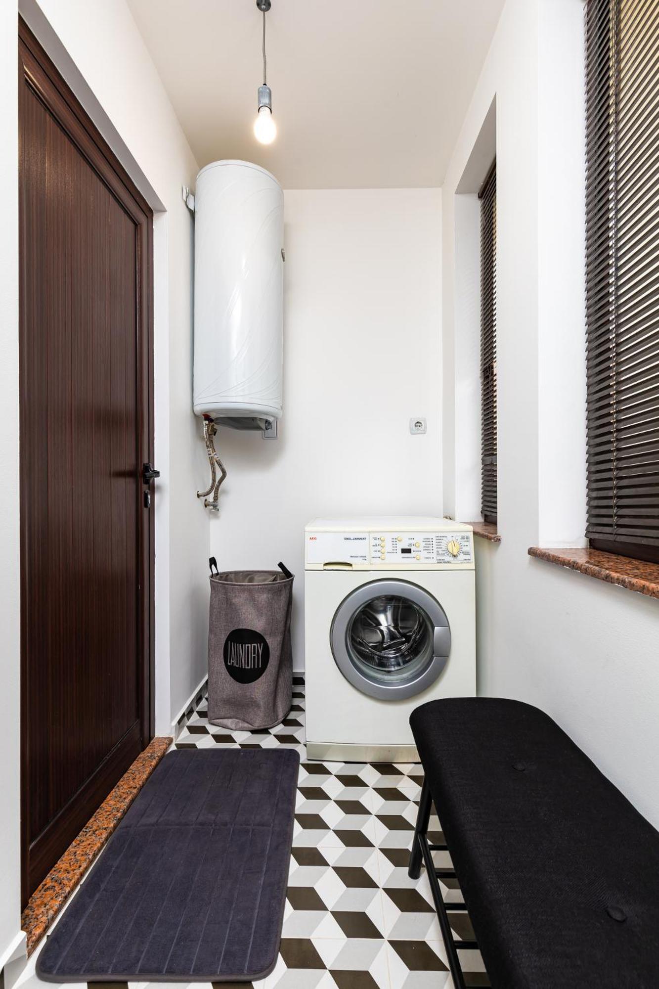 Ferienwohnung 'Little Little' House In The Town Center & Parking Plowdiw Exterior foto